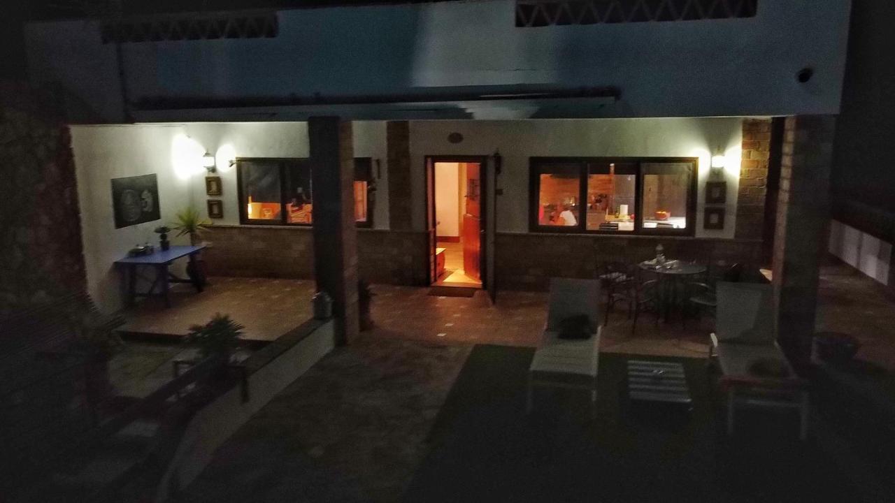 Villa For 4 With A Private Pool & Garden Bedar Exterior photo